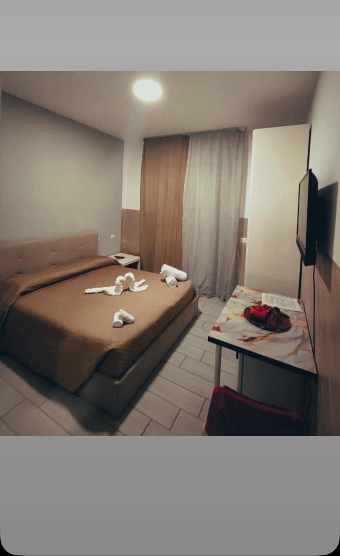Neapolis Center Napels