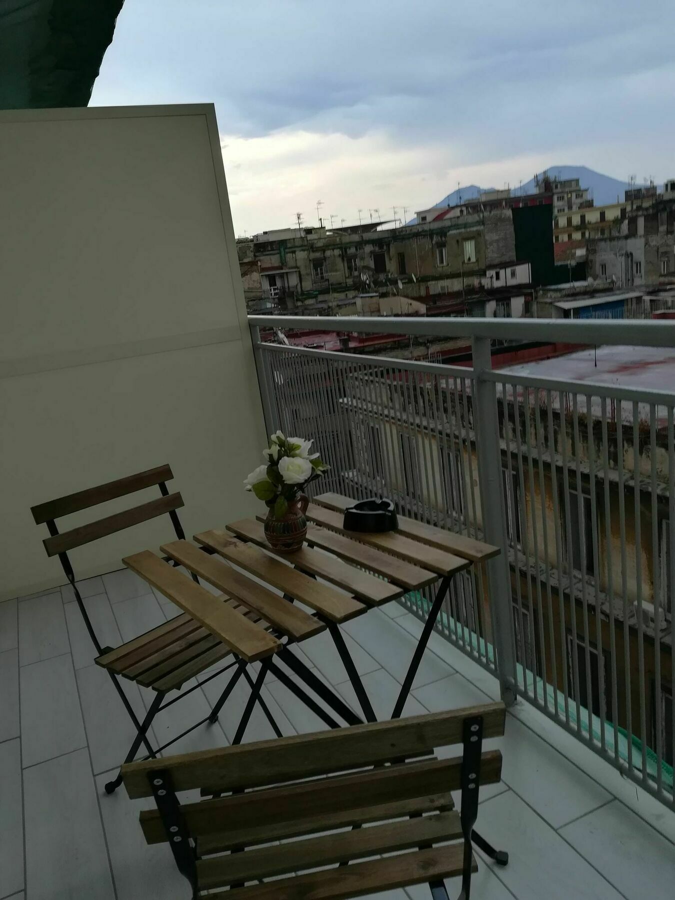 Neapolis Center 2*